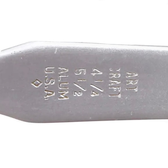 SALE ! Pristine Vintage 1950s Artcraft 4 1/4 - 5 1/2 Aluminum Cat Eye Glasses - Picture 2 of 2